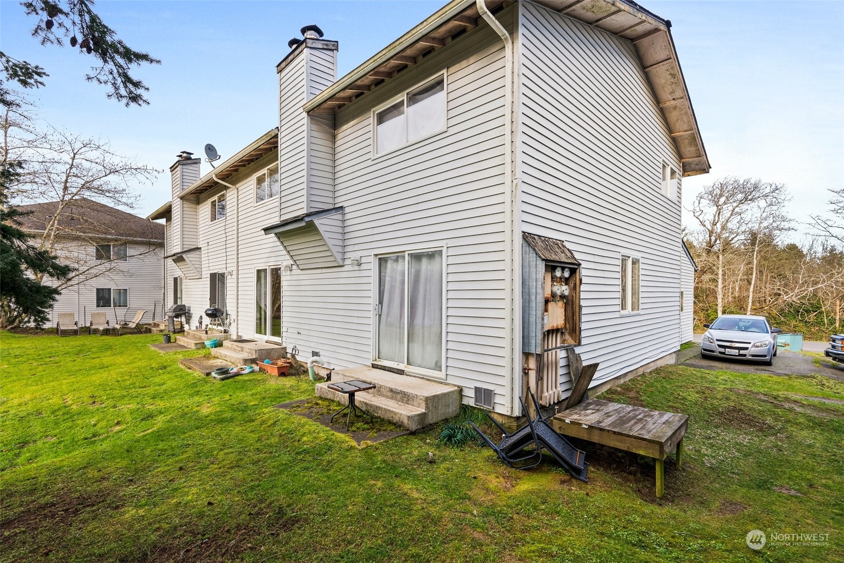 665 Sunset Avenue Property Photo 37