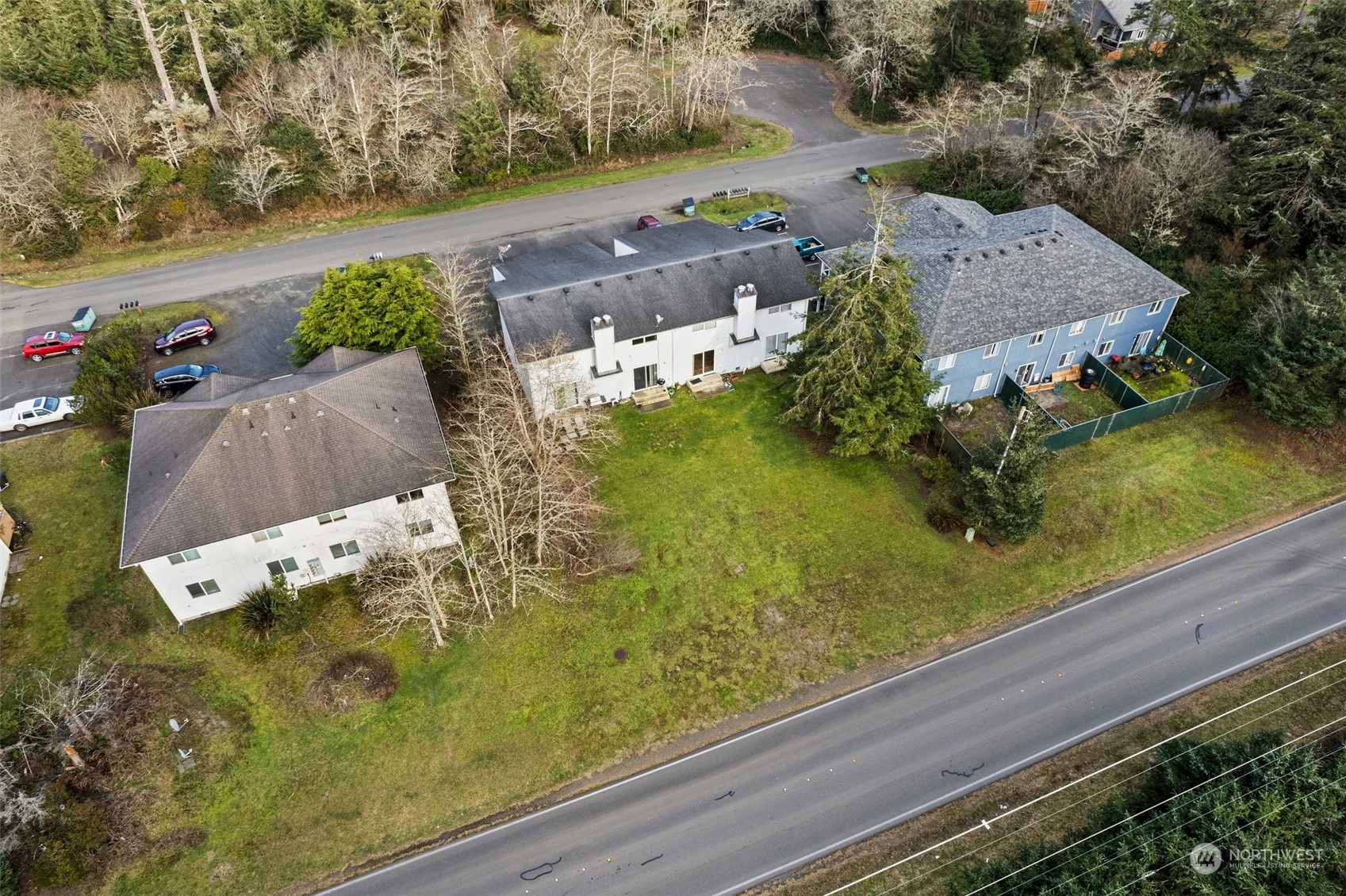665 Sunset Avenue Property Photo 39