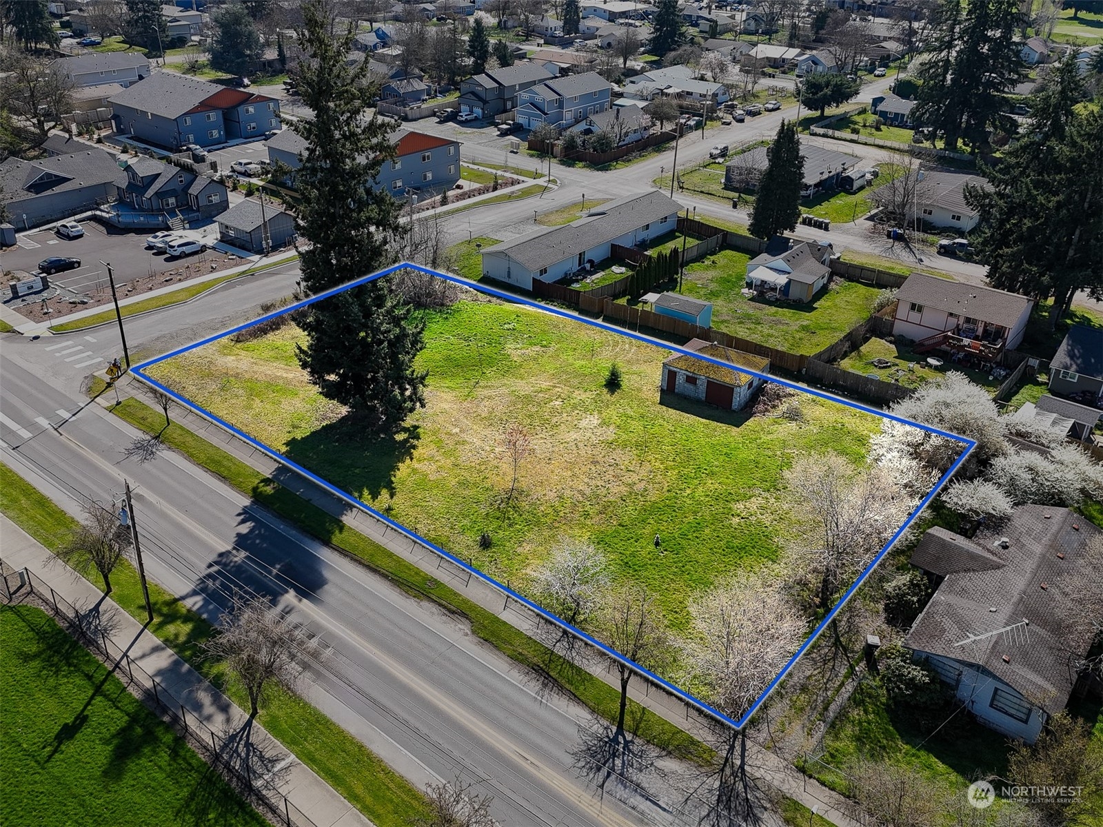 403 Yelm Avenue Property Photo 1