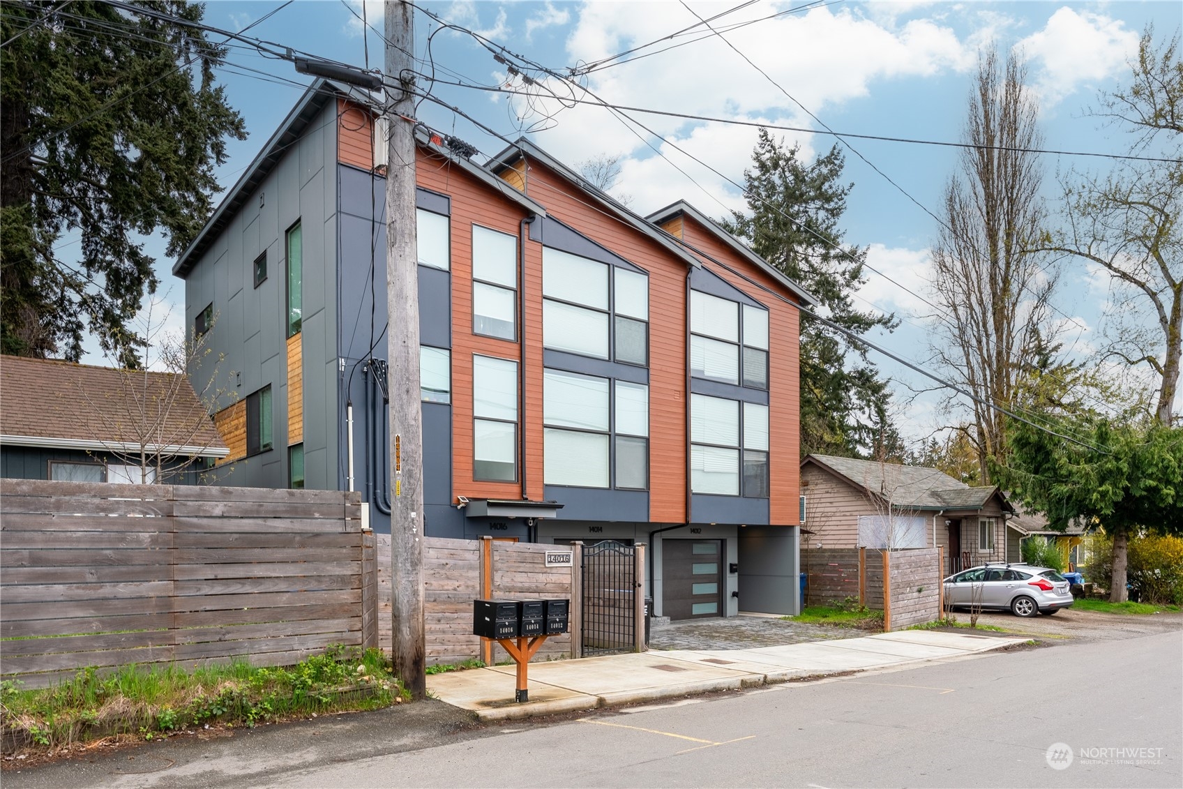 14012 Midvale Avenue Property Photo
