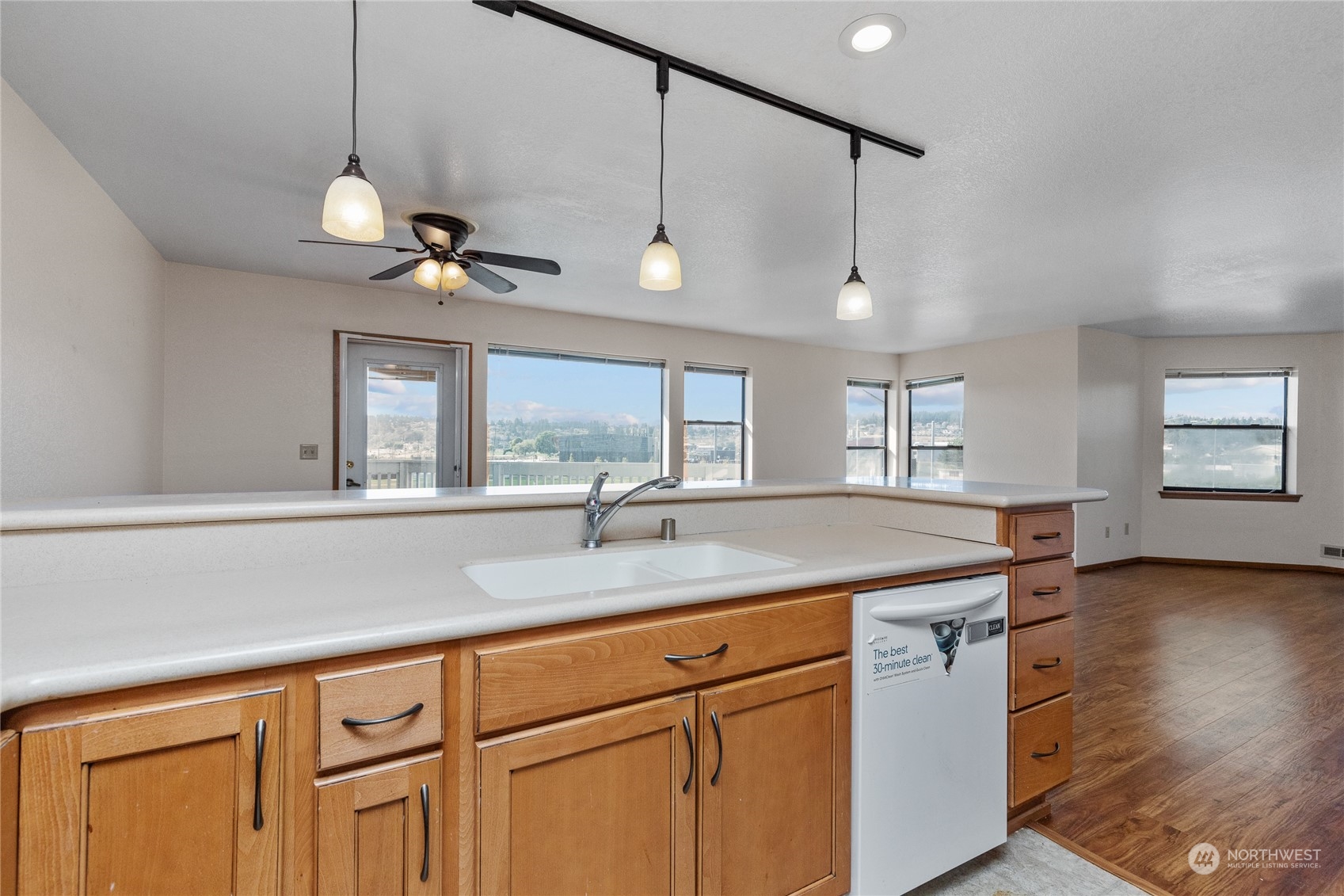 651 Se Bayshore Drive B305 Property Photo 18