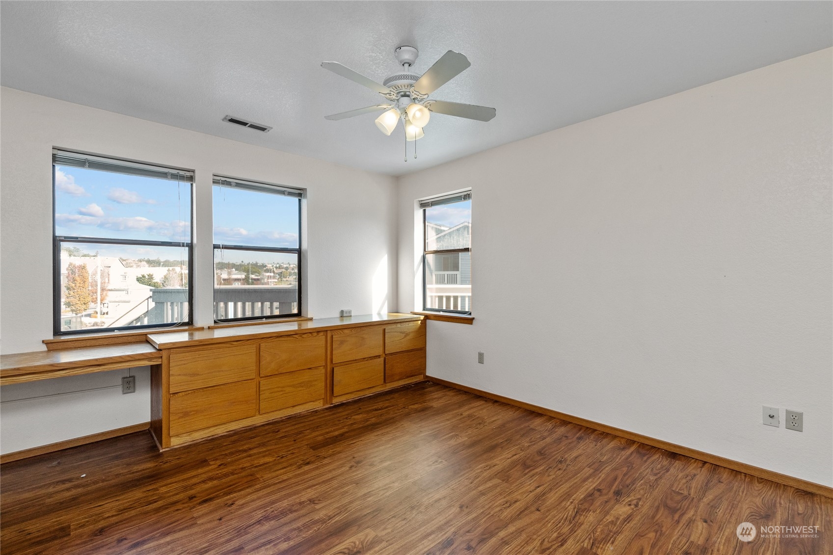 651 Se Bayshore Drive B305 Property Photo 23