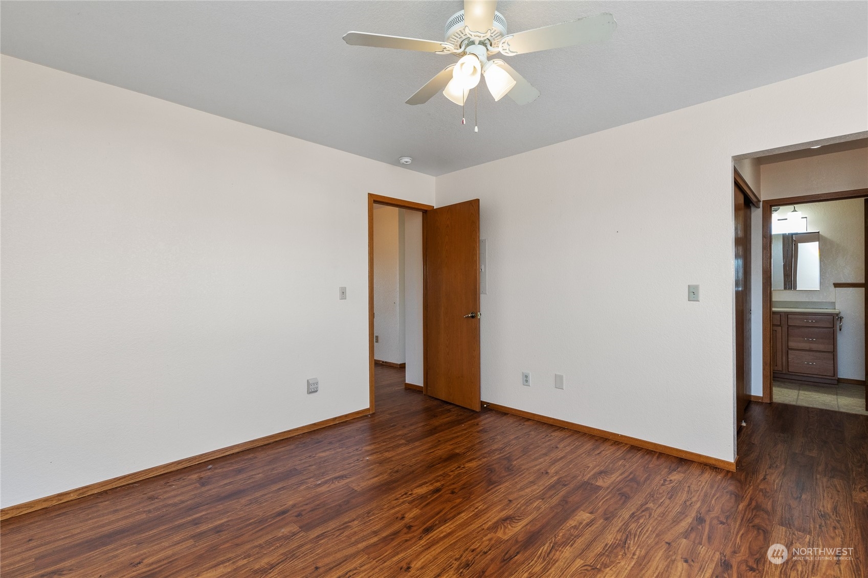 651 Se Bayshore Drive B305 Property Photo 25