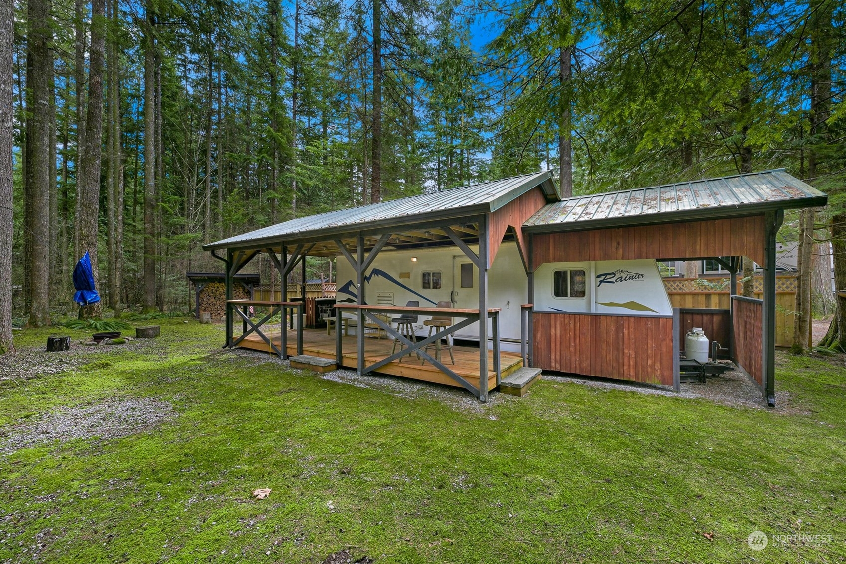 1149 Alder Lane Property Photo 4