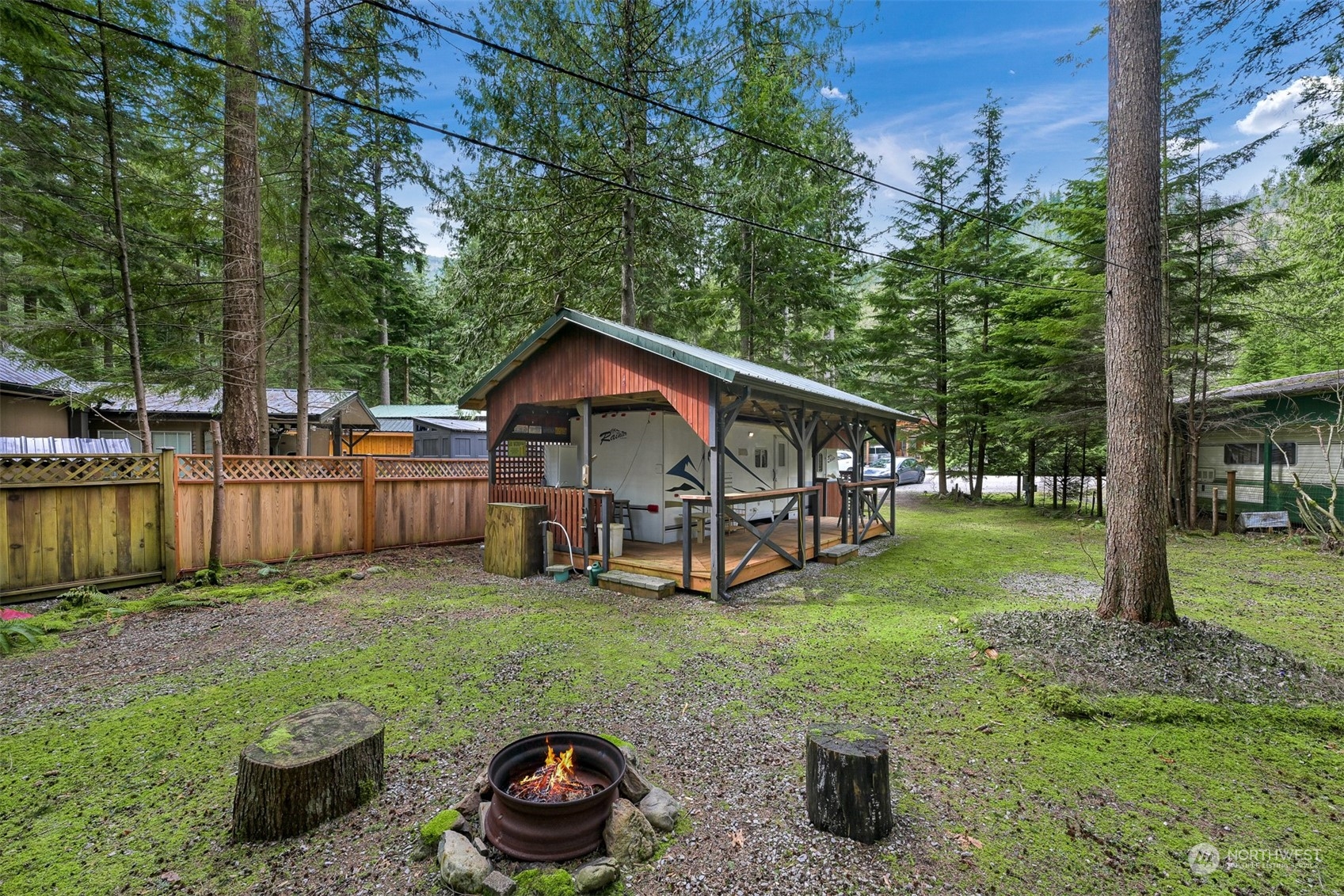 1149 Alder Lane Property Photo 8