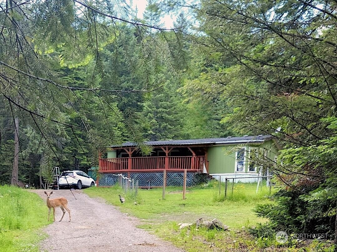 2215513 Property Photo 1