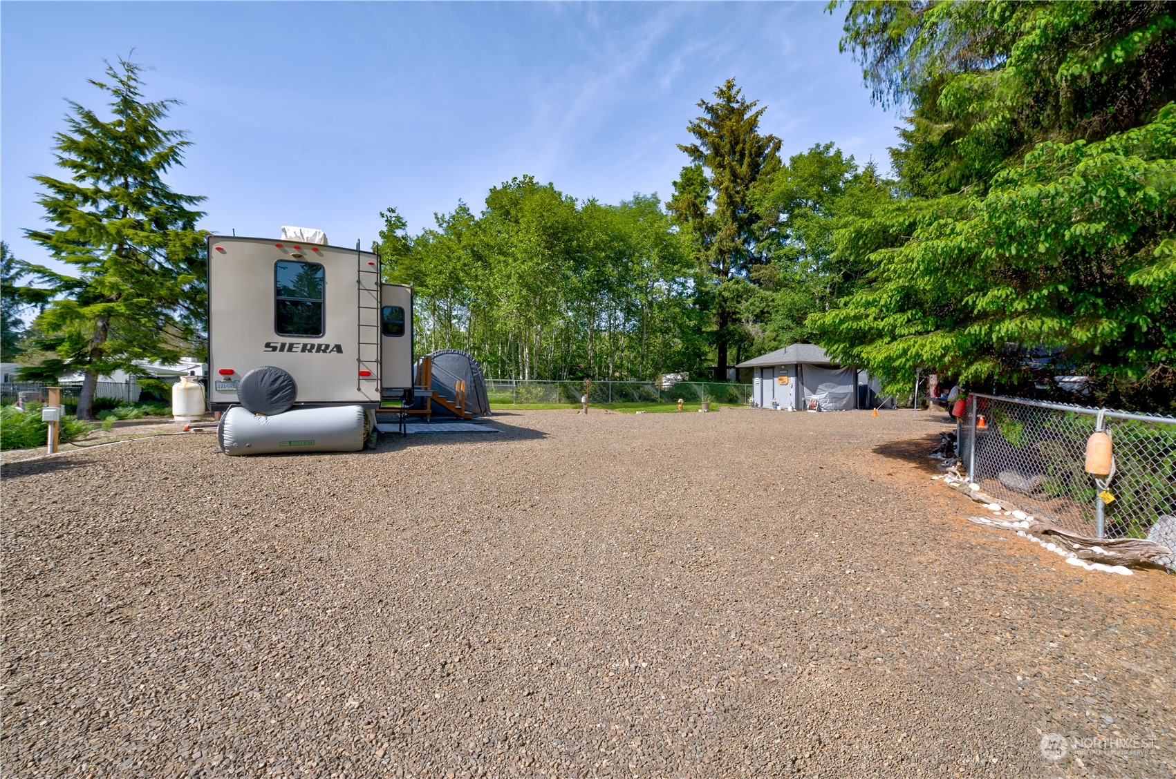 1413 321st Place Property Photo 5