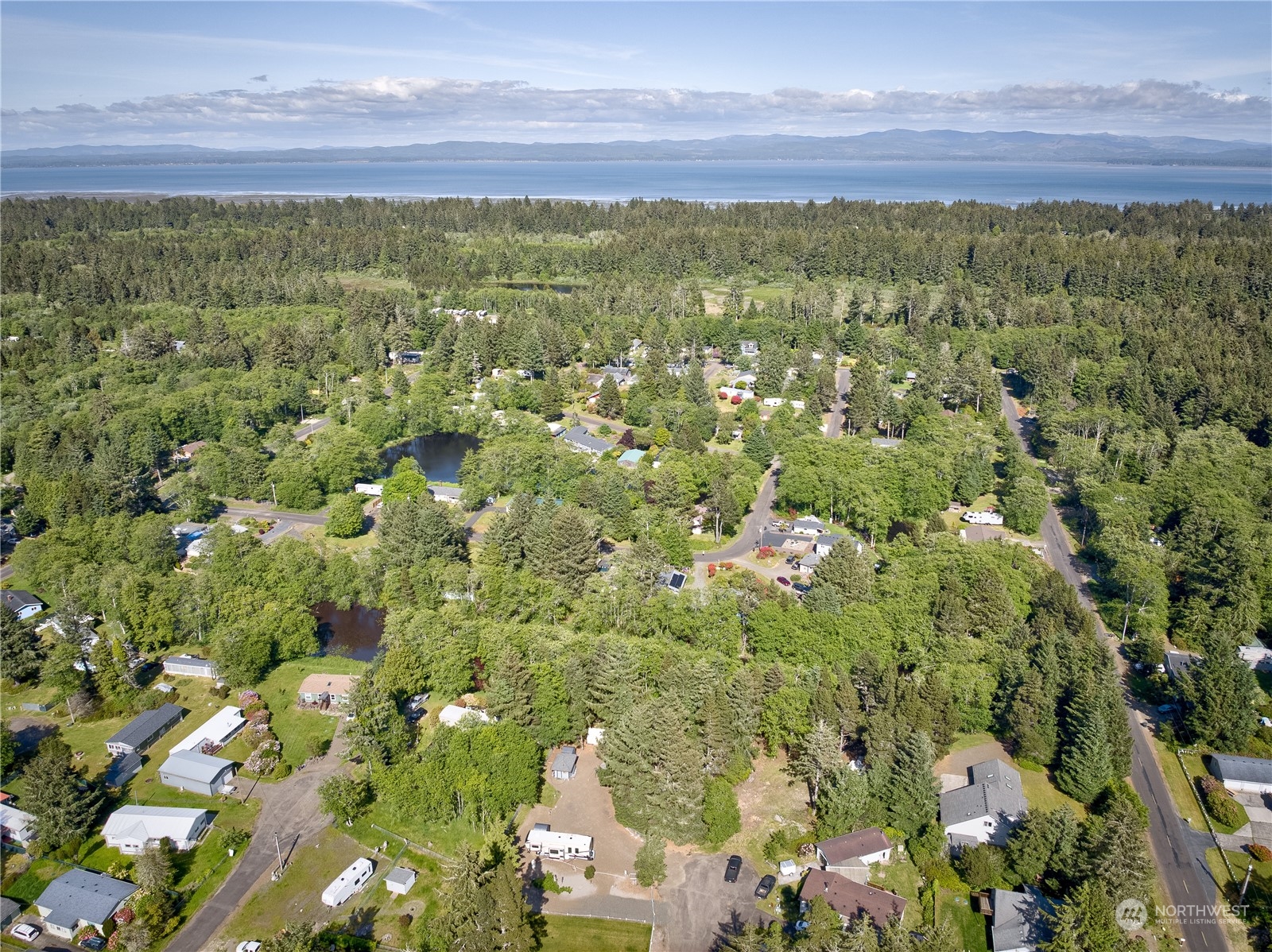 1413 321st Place Property Photo 13