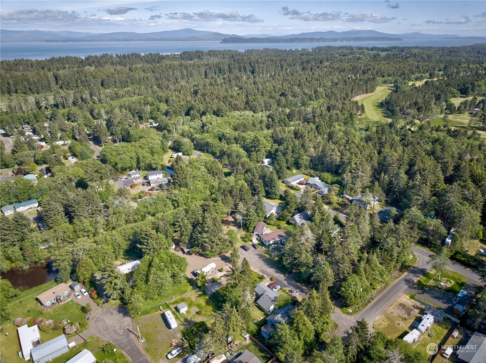 1413 321st Place Property Photo 16