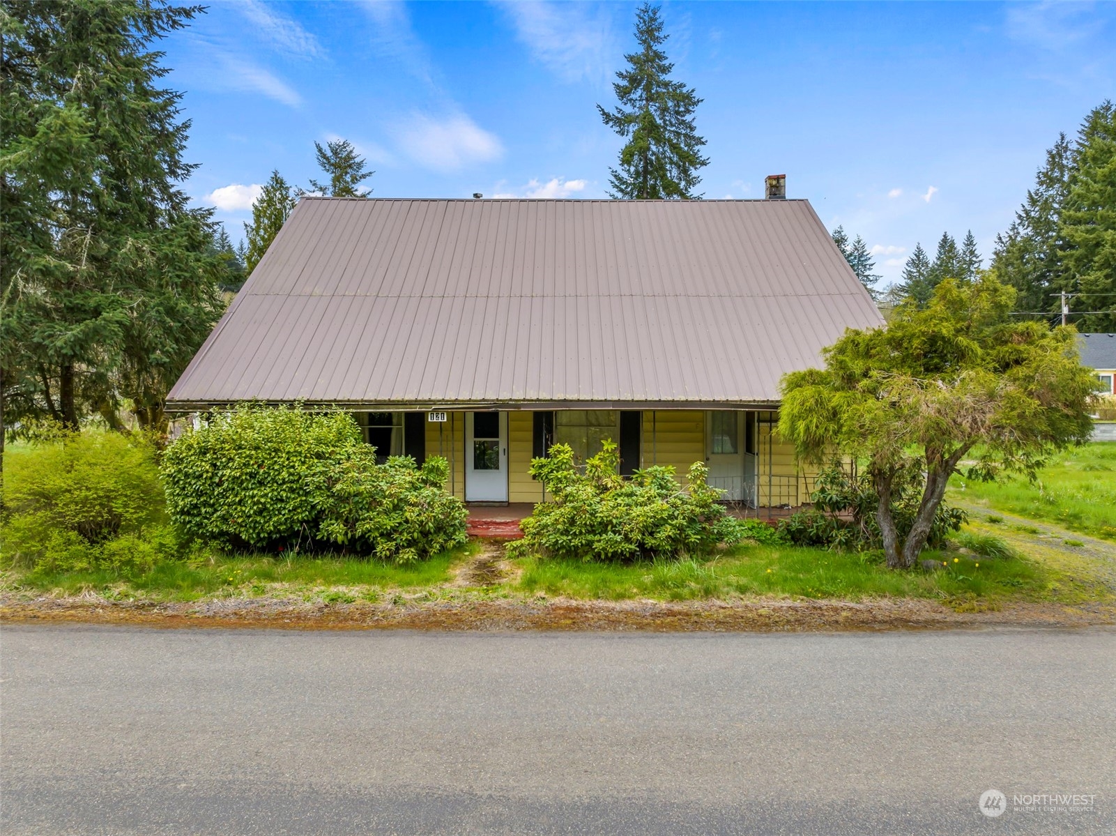 121 Jones Road Property Photo 2