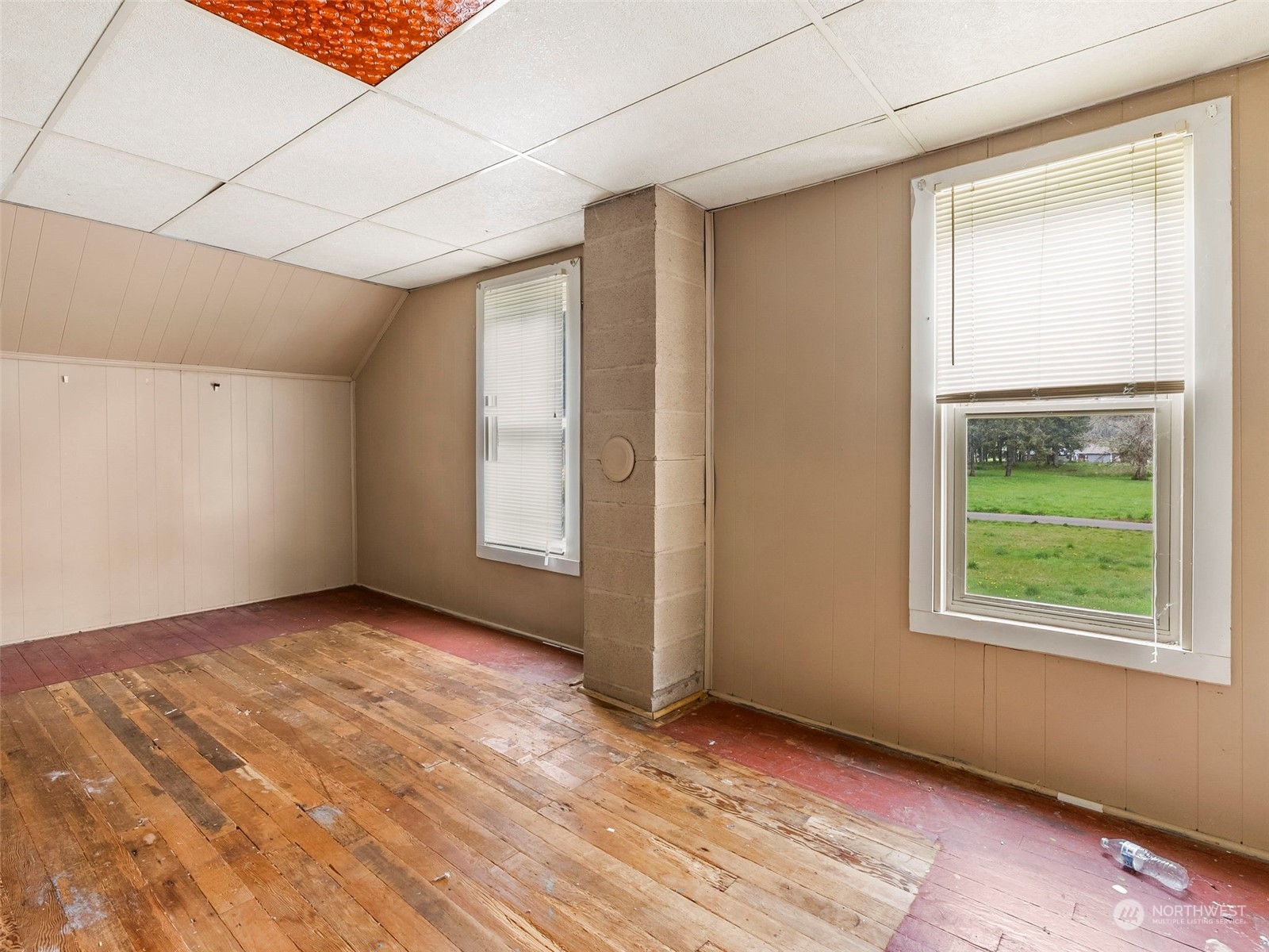 121 Jones Road Property Photo 14