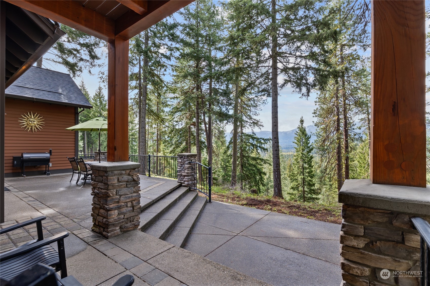 1450 Pinegrass Loop Property Photo 1
