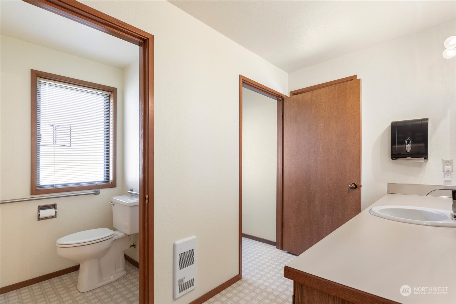 6441 Harding Avenue Property Photo 15