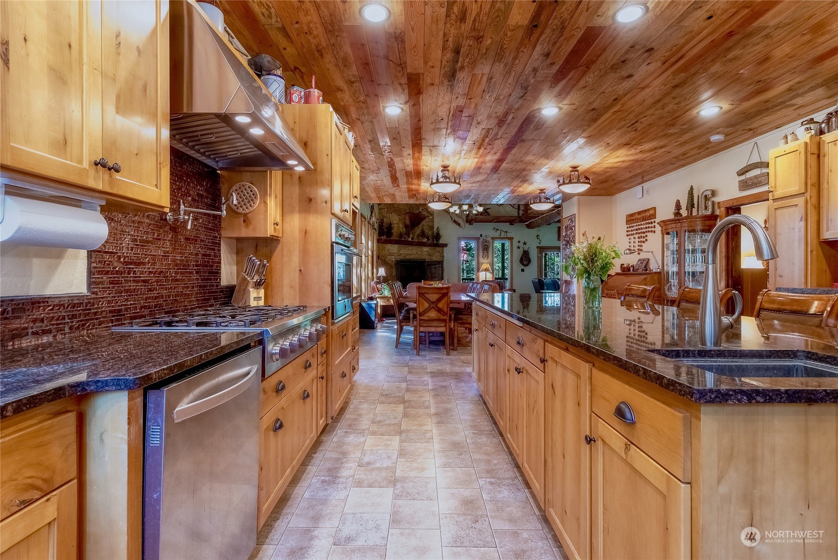 77667 Jack Pine Lane Property Photo 4