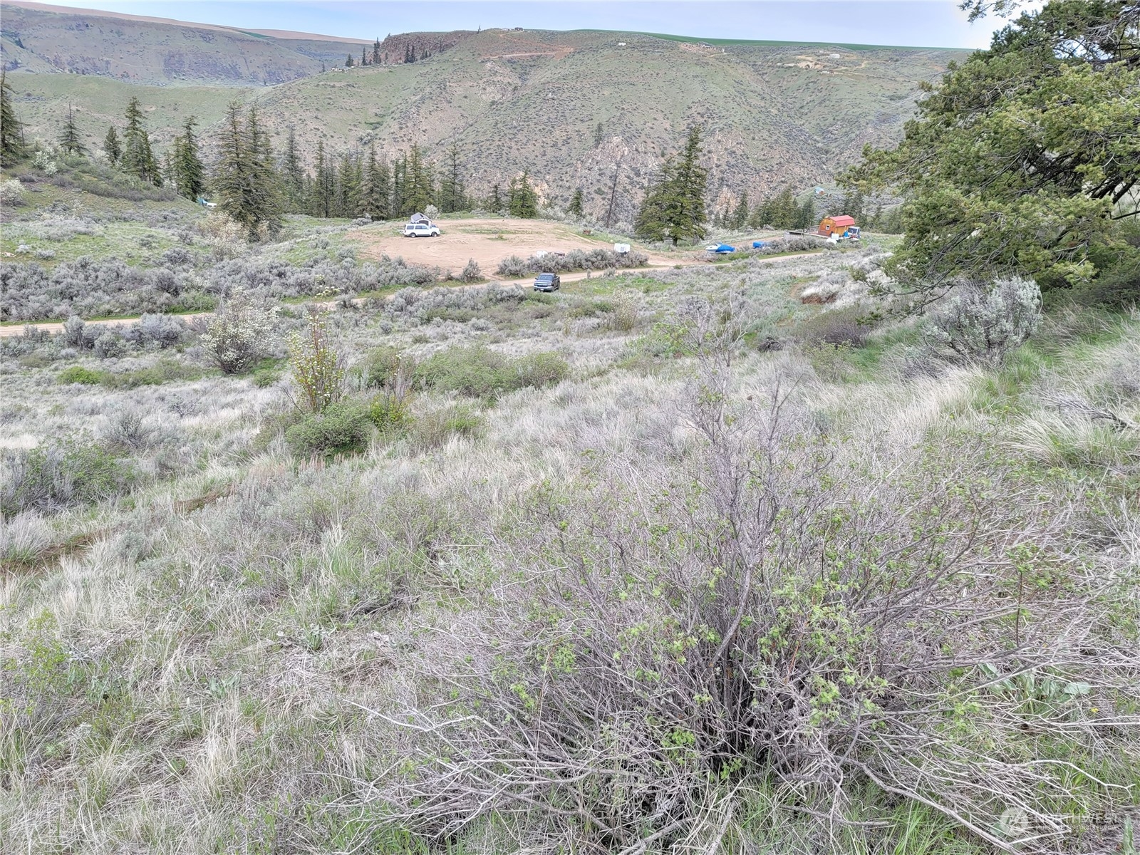 98 Tyee View Loop Rd Property Photo 10