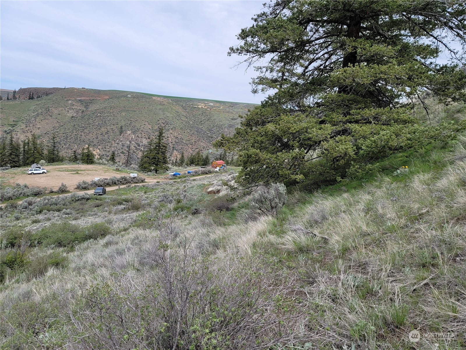 98 Tyee View Loop Rd Property Photo 11