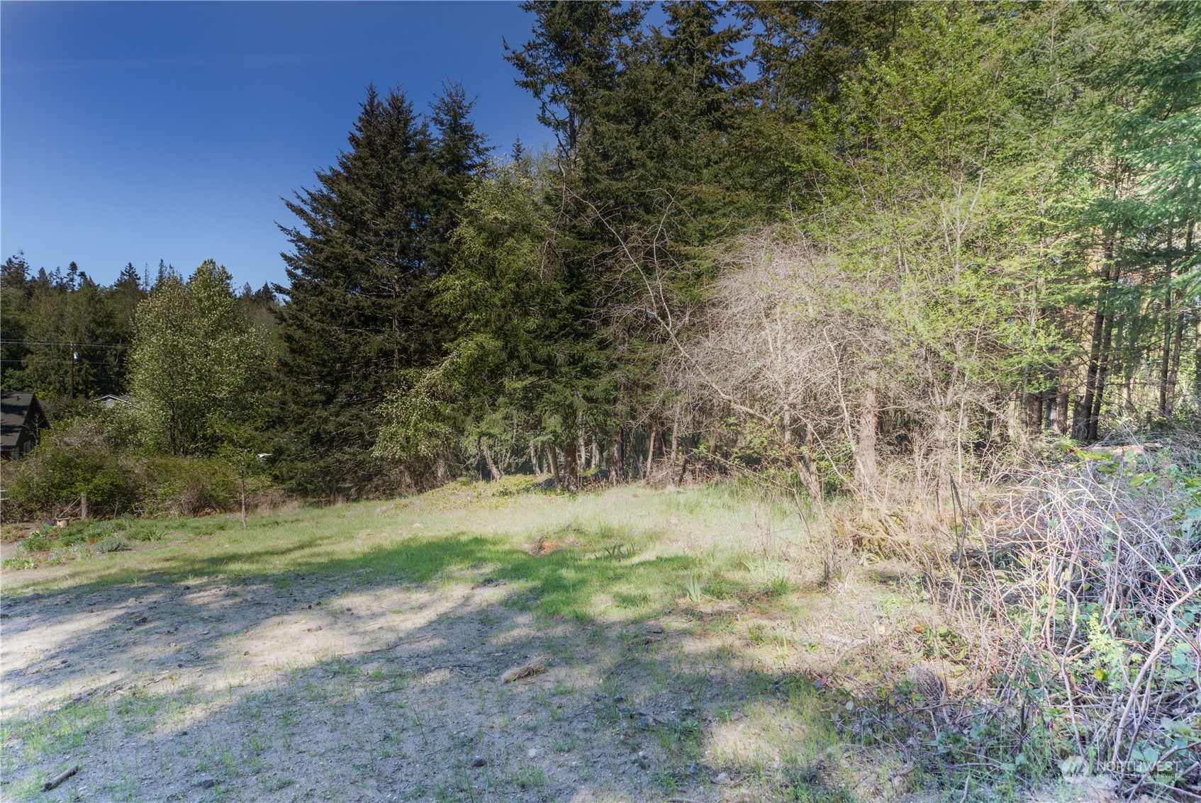 12 Xx 48th Street Property Photo 3