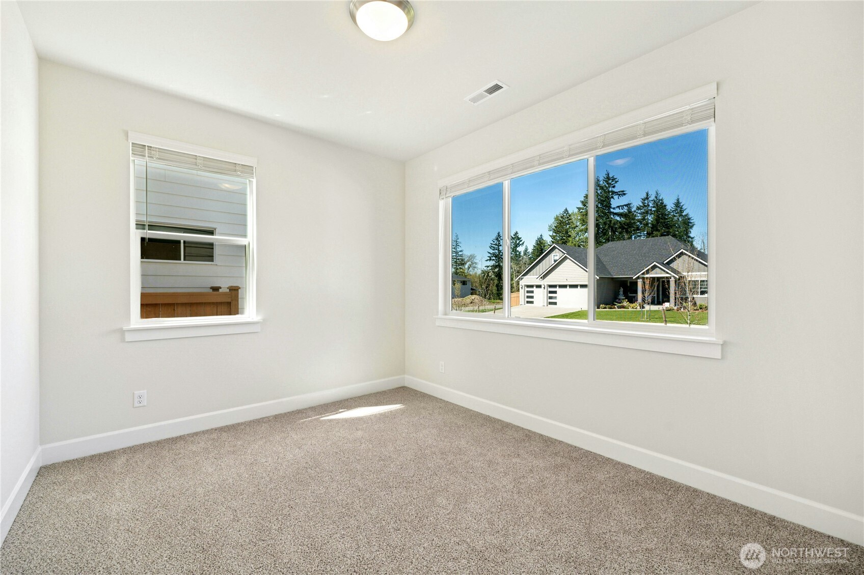 22828 61st St E #300 Property Photo 5