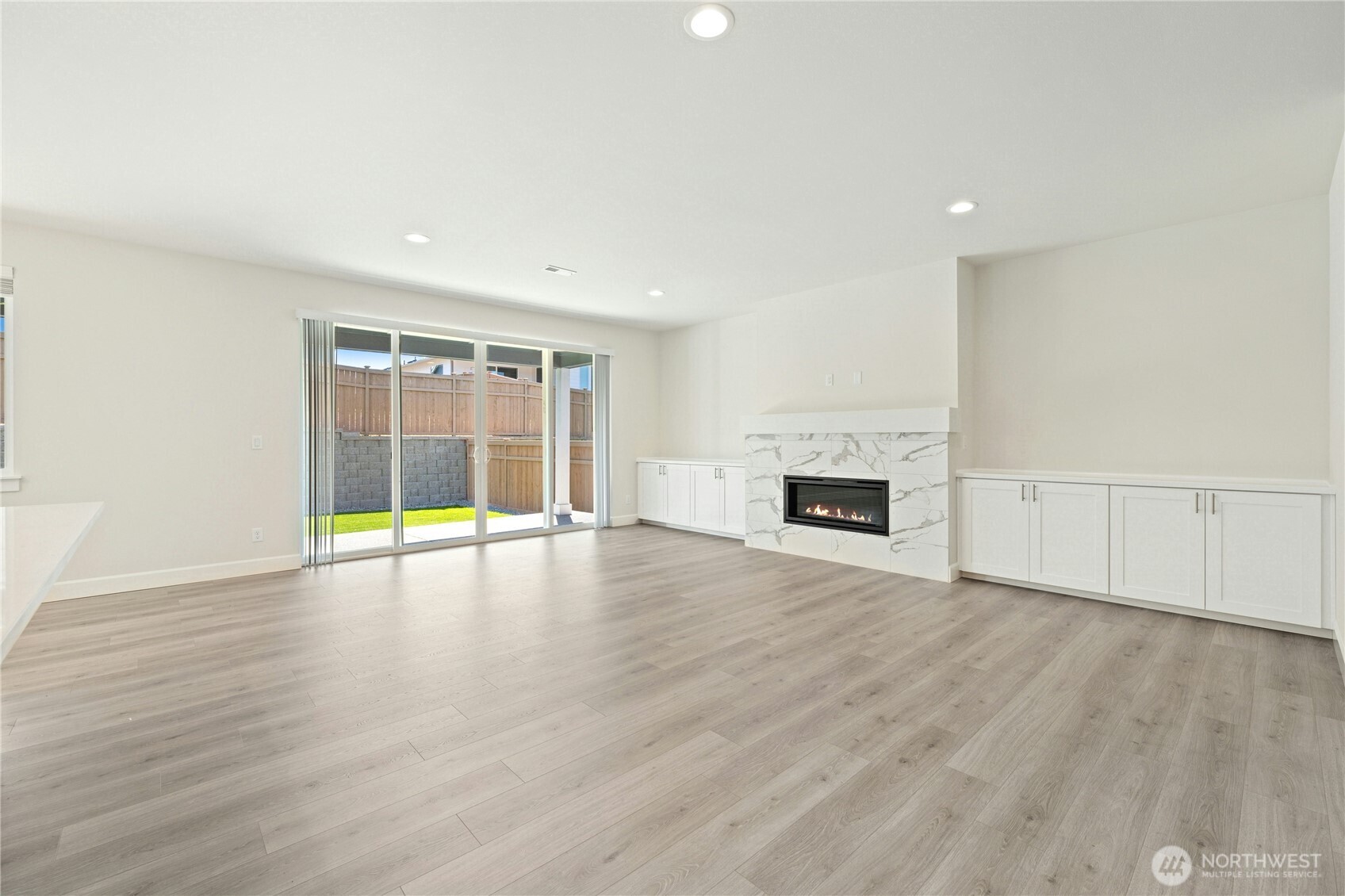 22828 61st St E #300 Property Photo 13