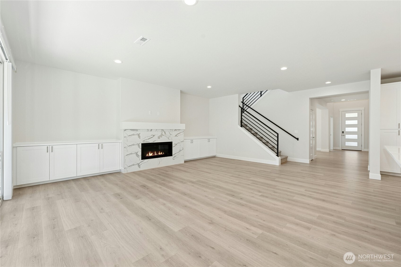 22828 61st St E #300 Property Photo 14