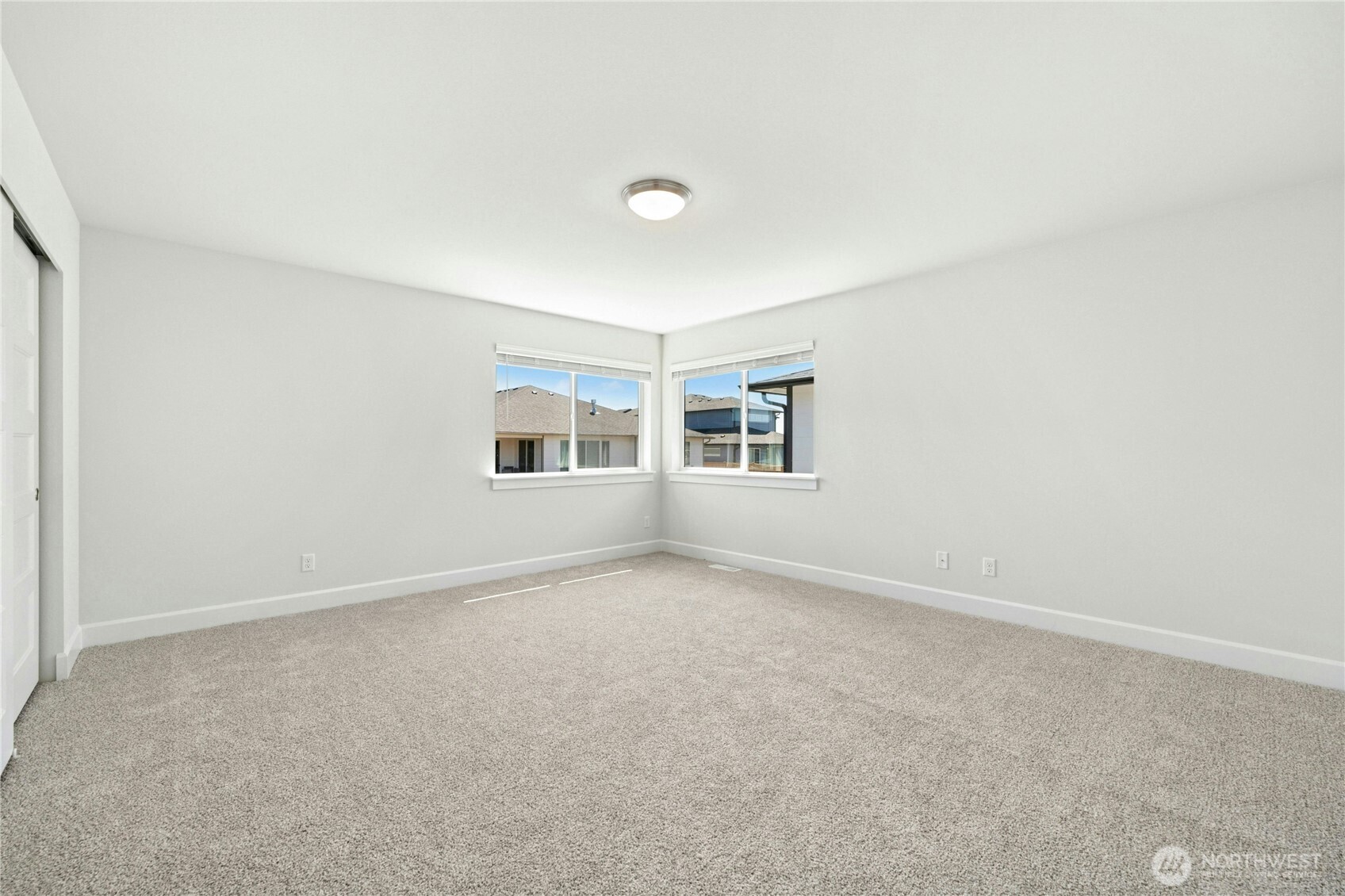 22828 61st St E #300 Property Photo 31