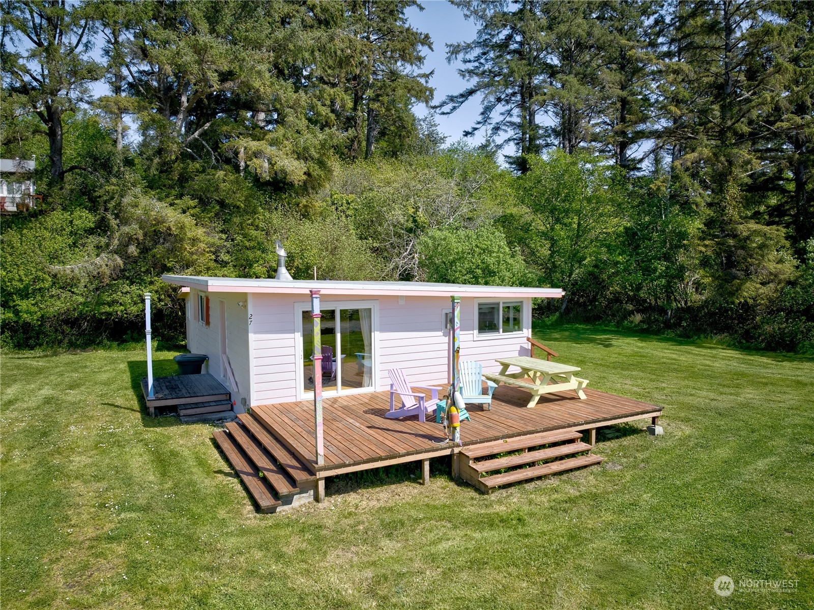 27 Beach Street Property Photo