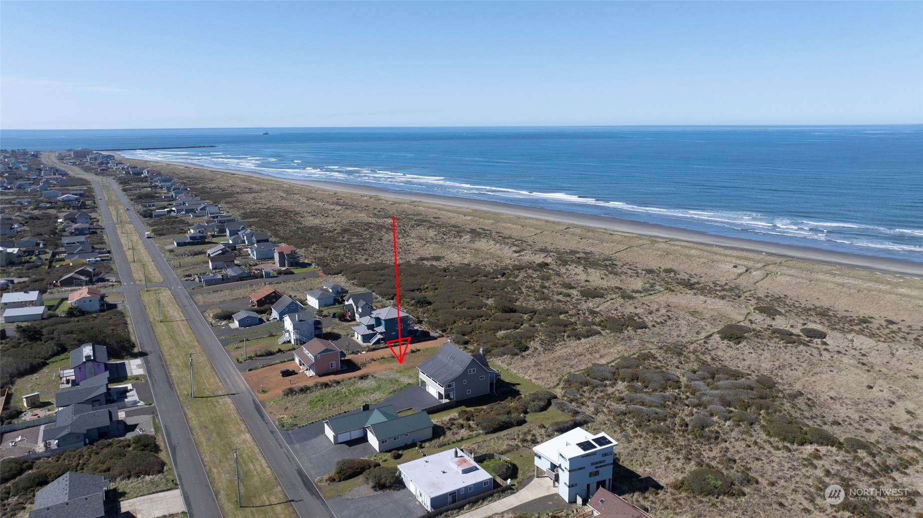 1077 Ocean Shores Boulevard Property Photo 6