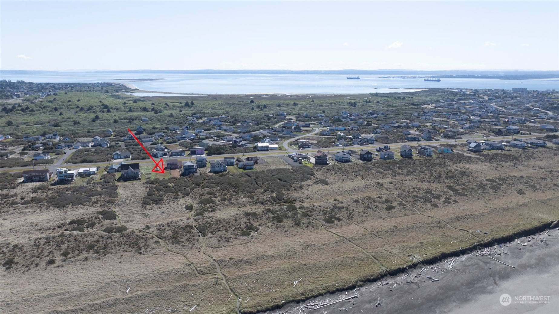 1077 Ocean Shores Boulevard Property Photo 12