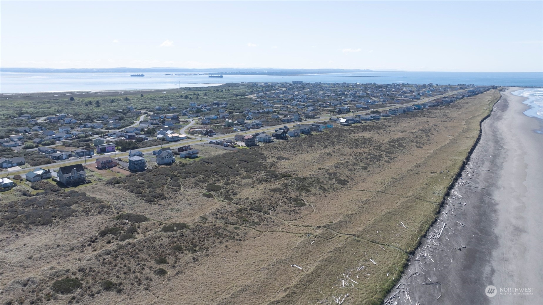 1077 Ocean Shores Boulevard Property Photo 13