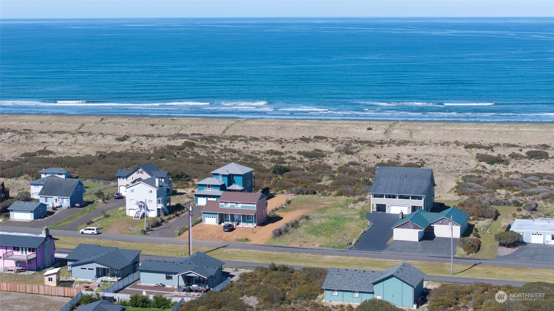 1077 Ocean Shores Boulevard Property Photo 19