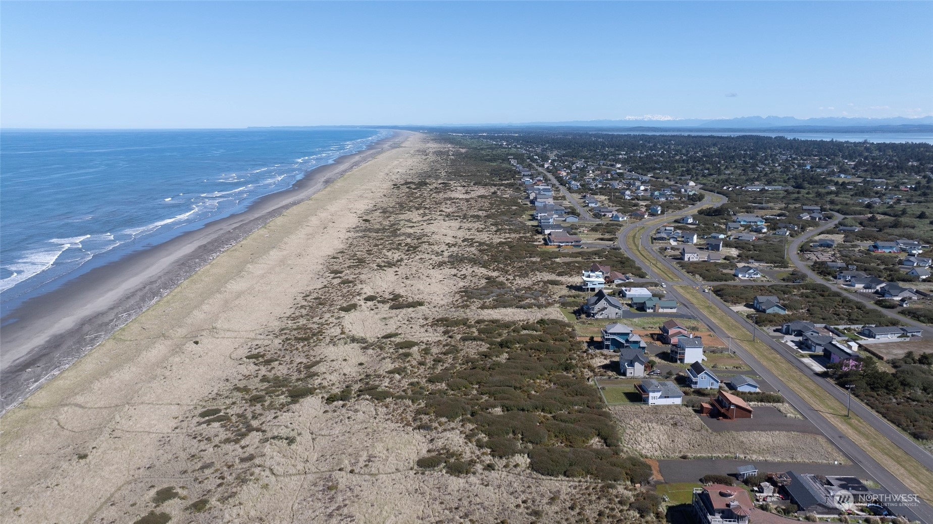 1077 Ocean Shores Boulevard Property Photo 22