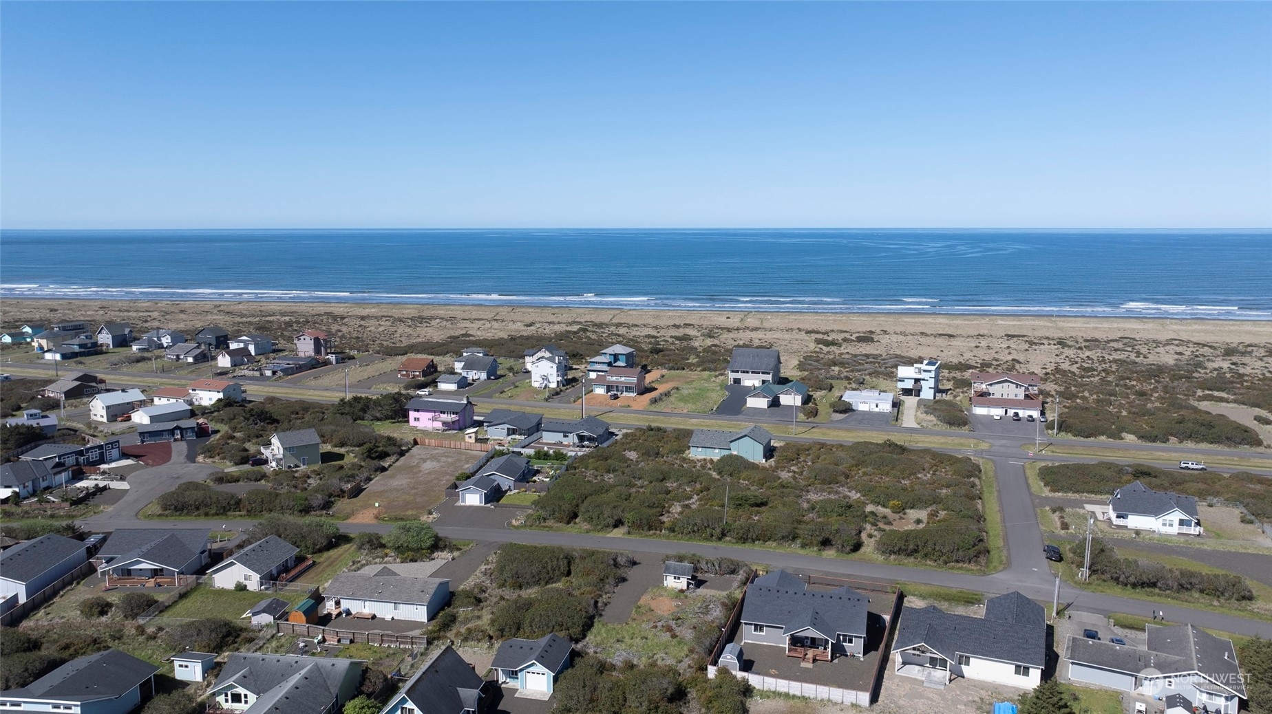 1077 Ocean Shores Boulevard Property Photo 25