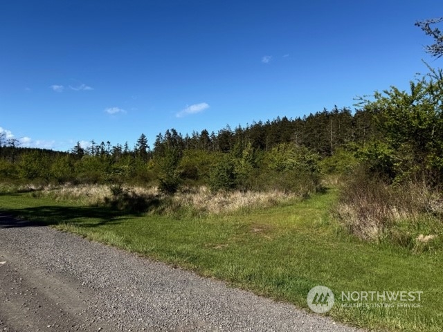 16 Airport Perimeter Way Property Photo 3