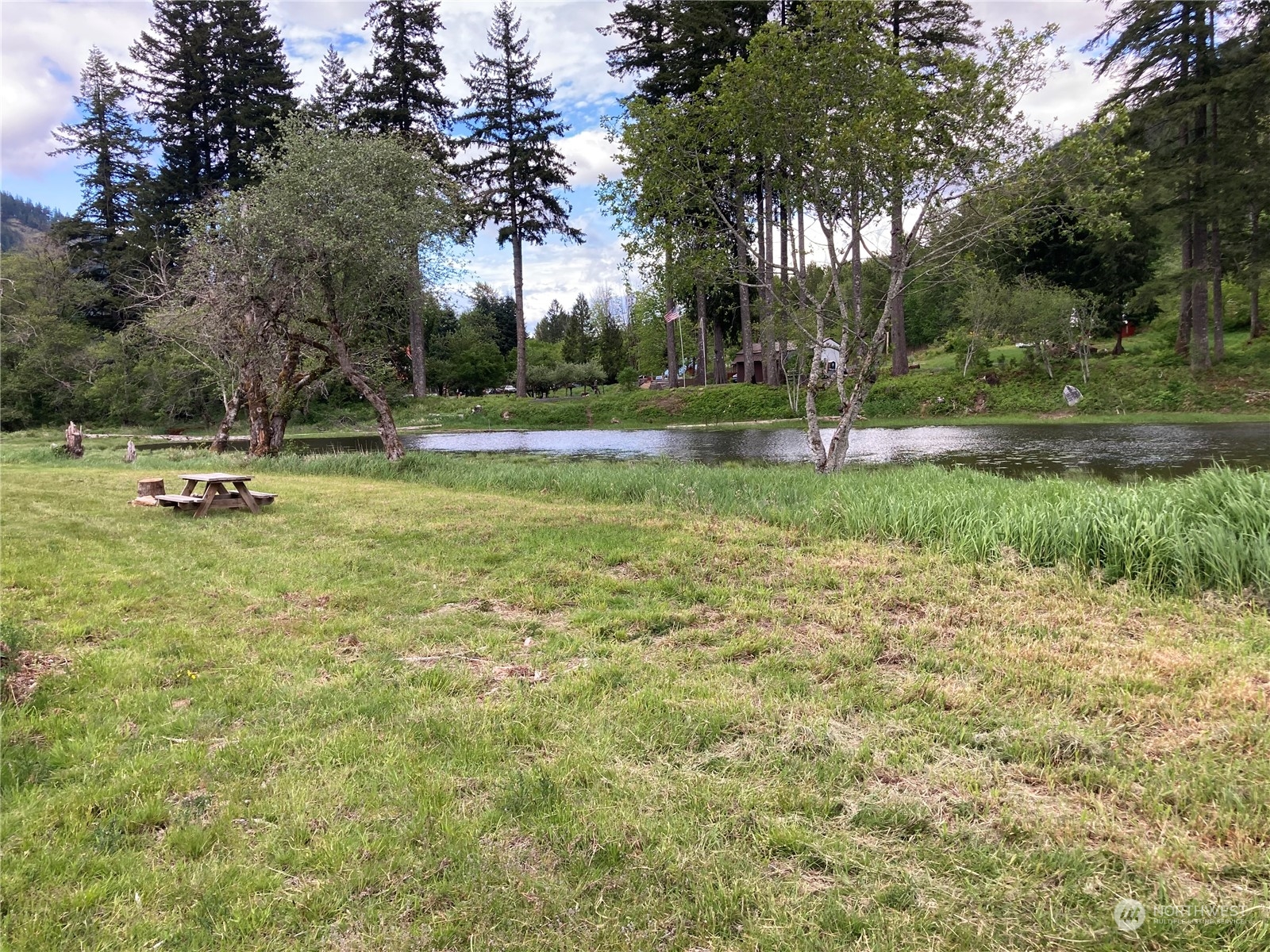 2 Us Highway 12 Property Photo 11