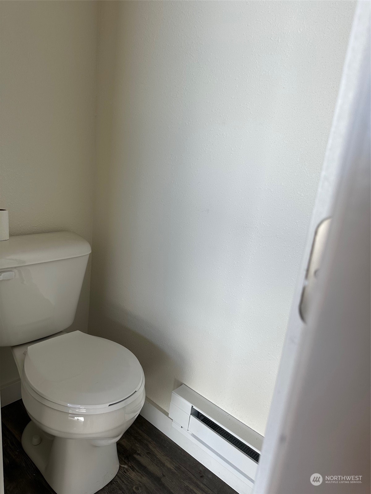2131 E Street 306 Property Photo 5