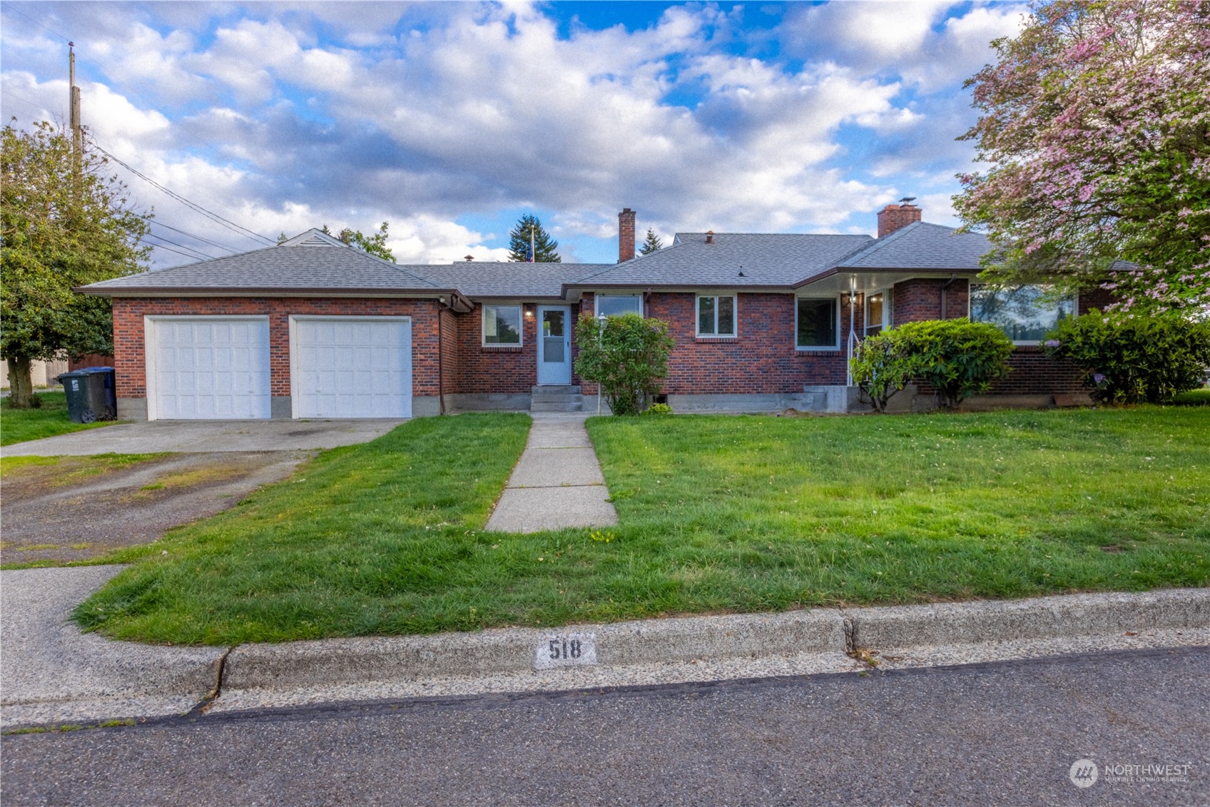 518 S 63rd Street Property Photo 16