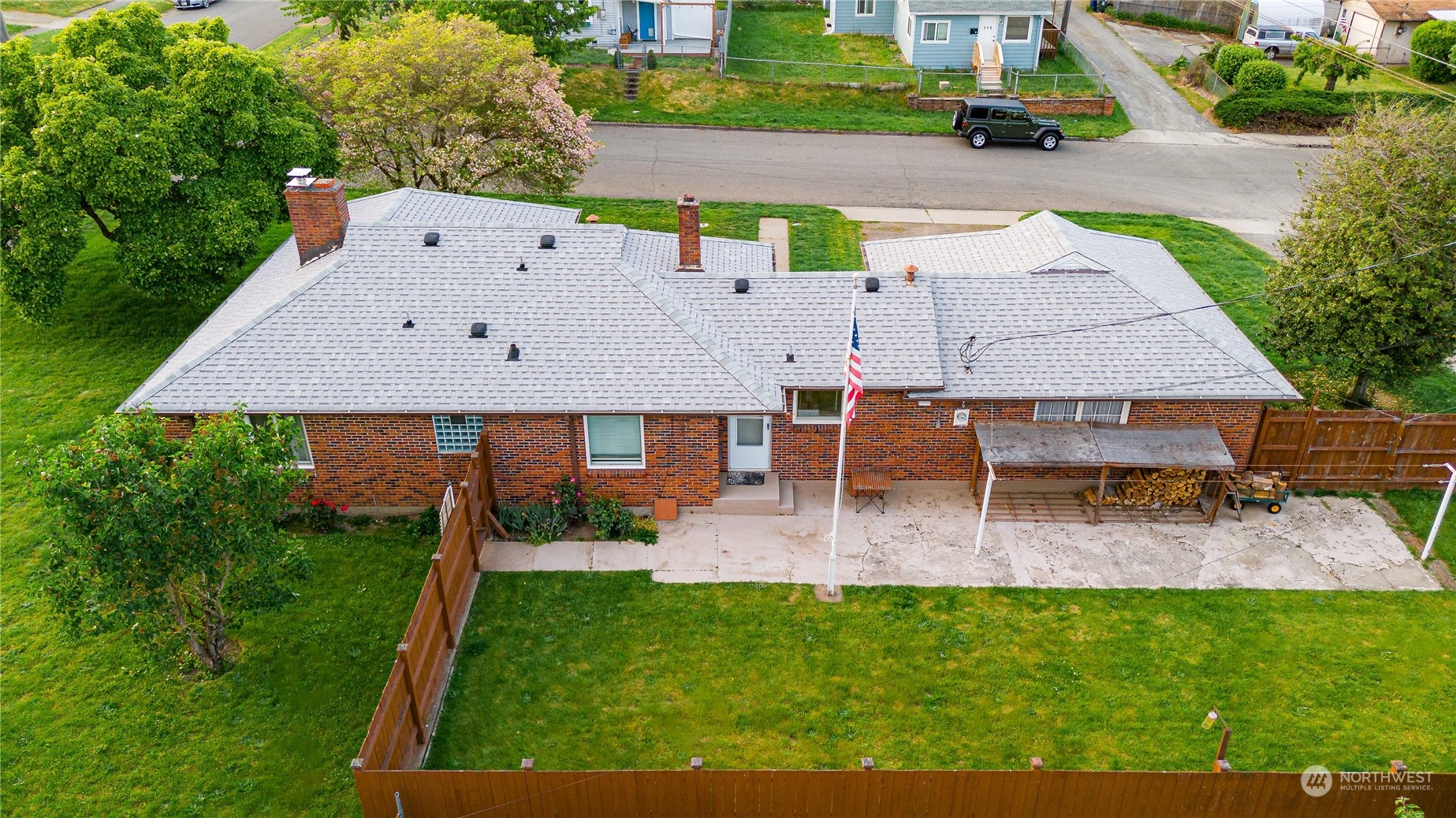 518 S 63rd Street Property Photo 17