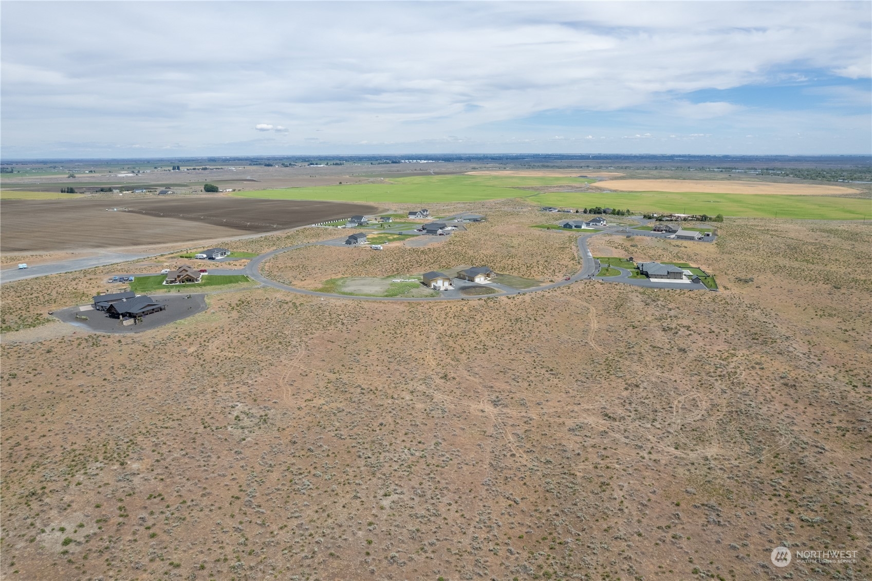 452 Se Desert Hills Loop Road Property Photo 7