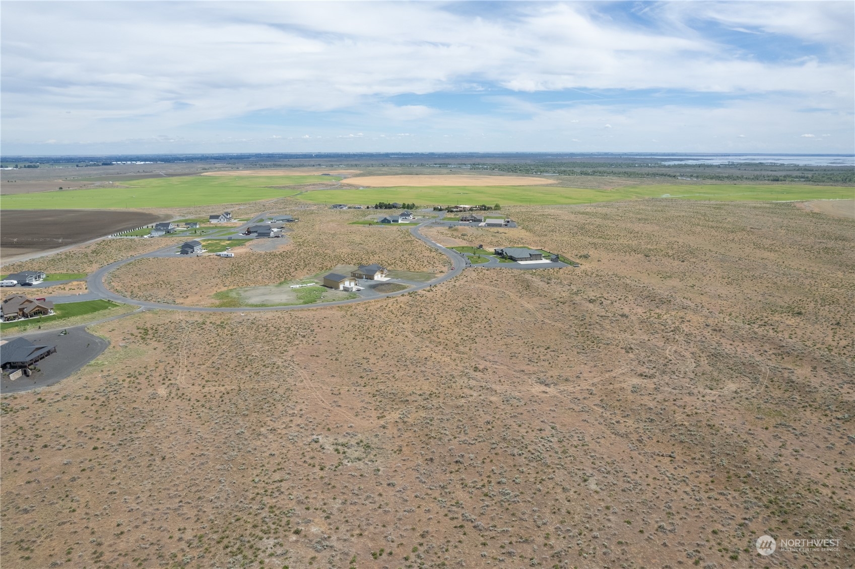 452 Se Desert Hills Loop Road Property Photo 8