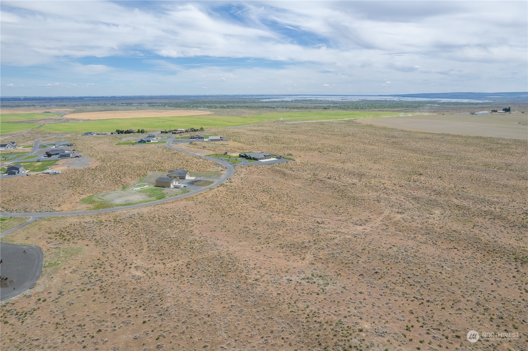 452 Se Desert Hills Loop Road Property Photo 9