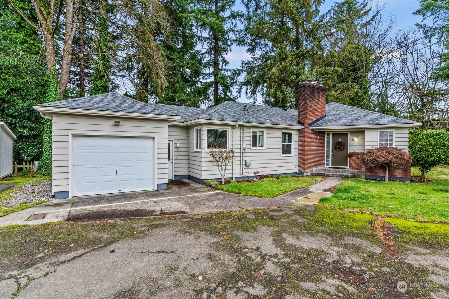 1211 N 7th Avenue Property Photo