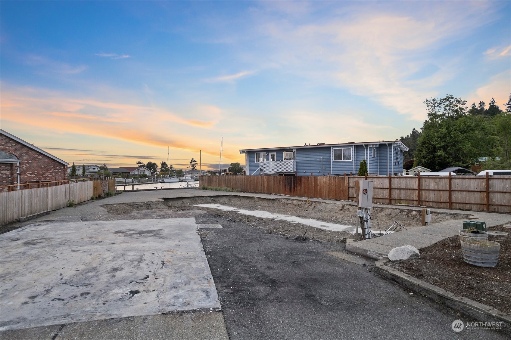 109 Salmon Street Property Photo 5