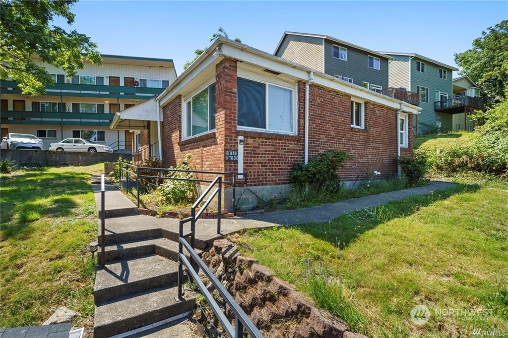 125 Hayes Place 1 & 2 Property Photo