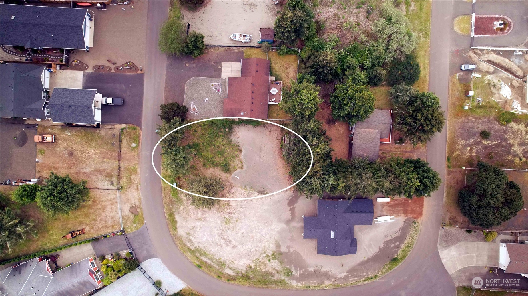753 Island Circle Property Photo 8