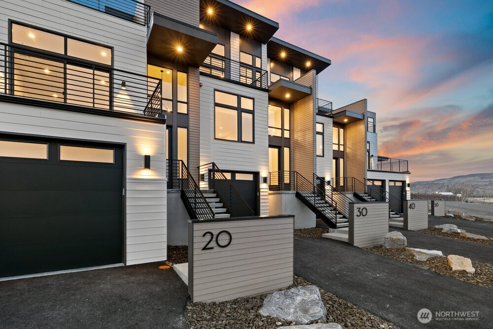 20 Chinook Drive Property Photo 3