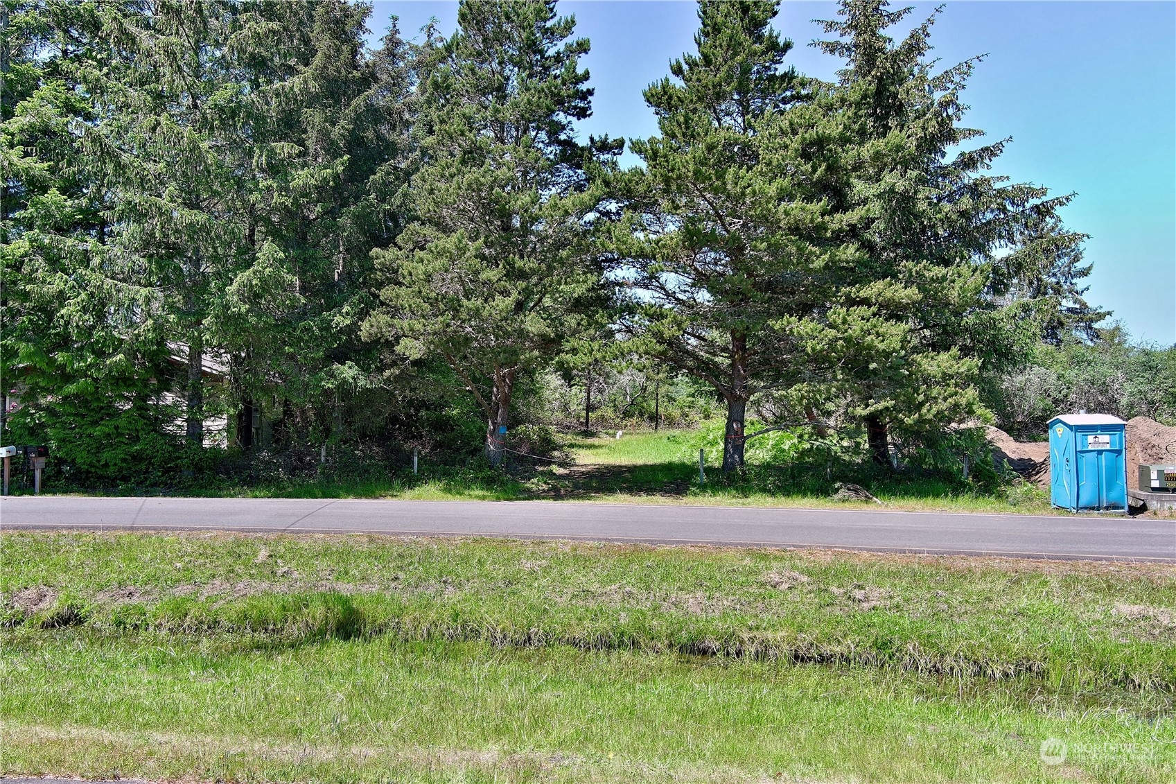 128 Polaris Boulevard Property Photo 9