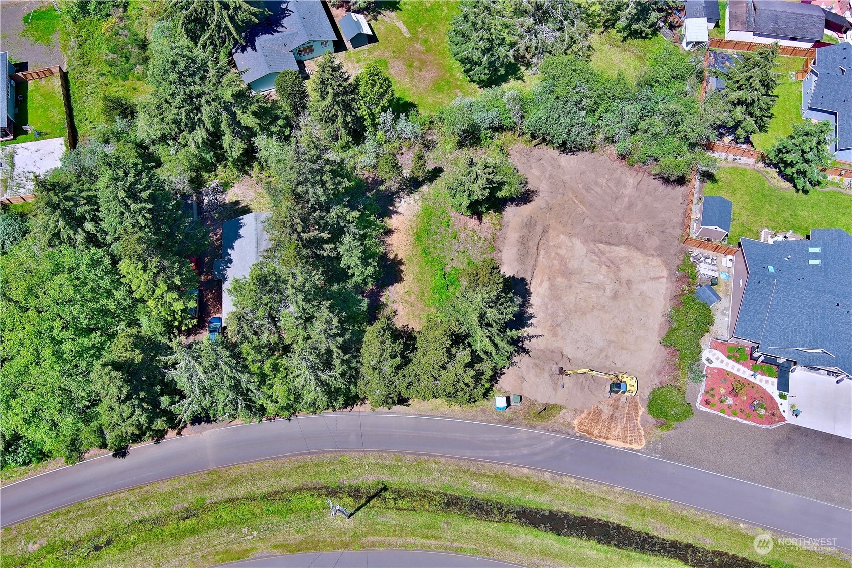 128 Polaris Boulevard Property Photo 10