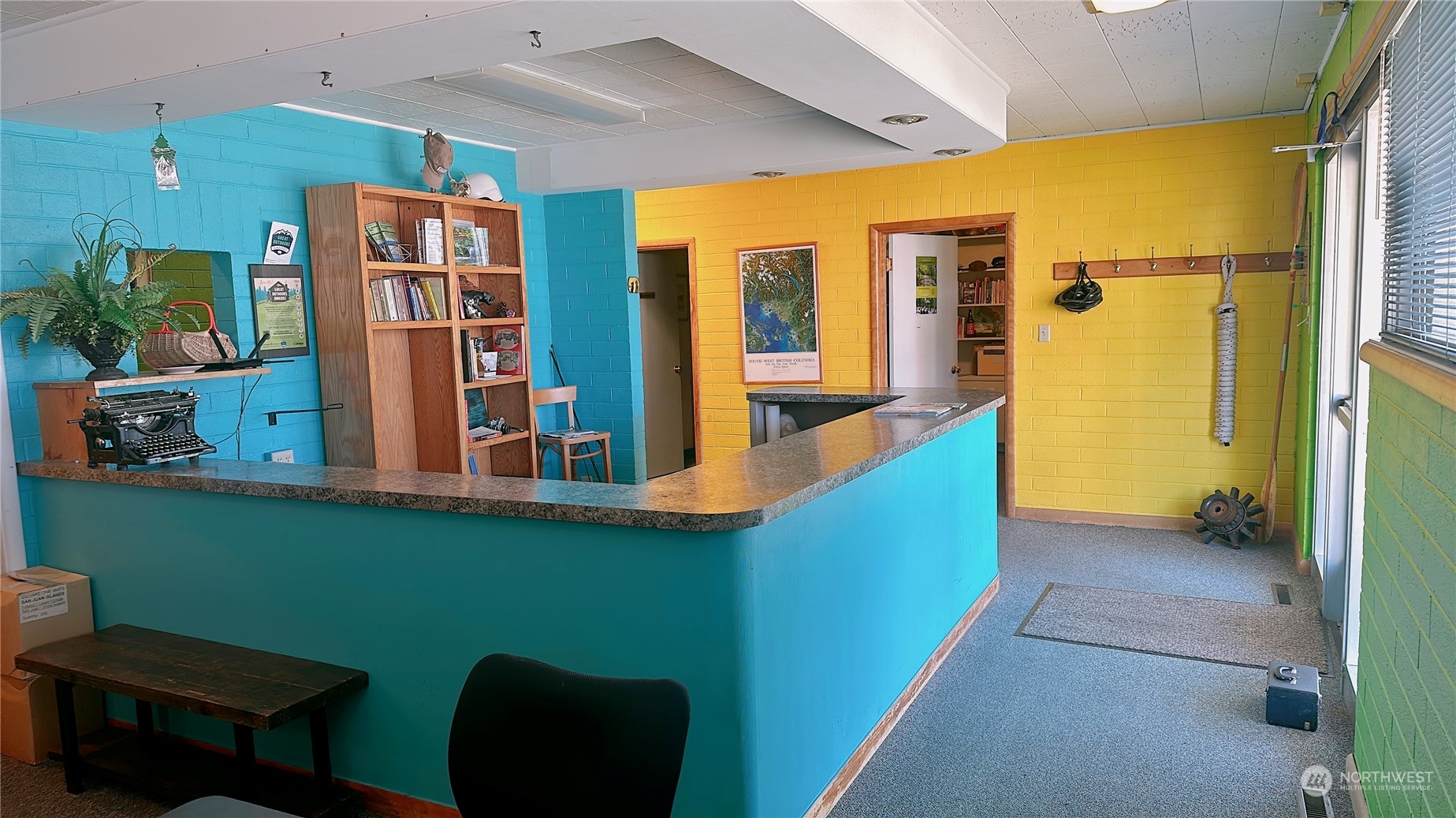 1126 N Forest Street Property Photo 9