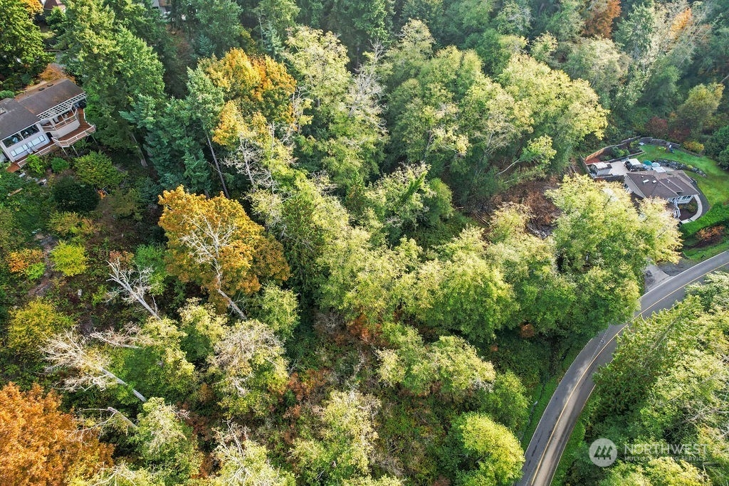 7217 Meadowdale Beach Road Property Photo 3