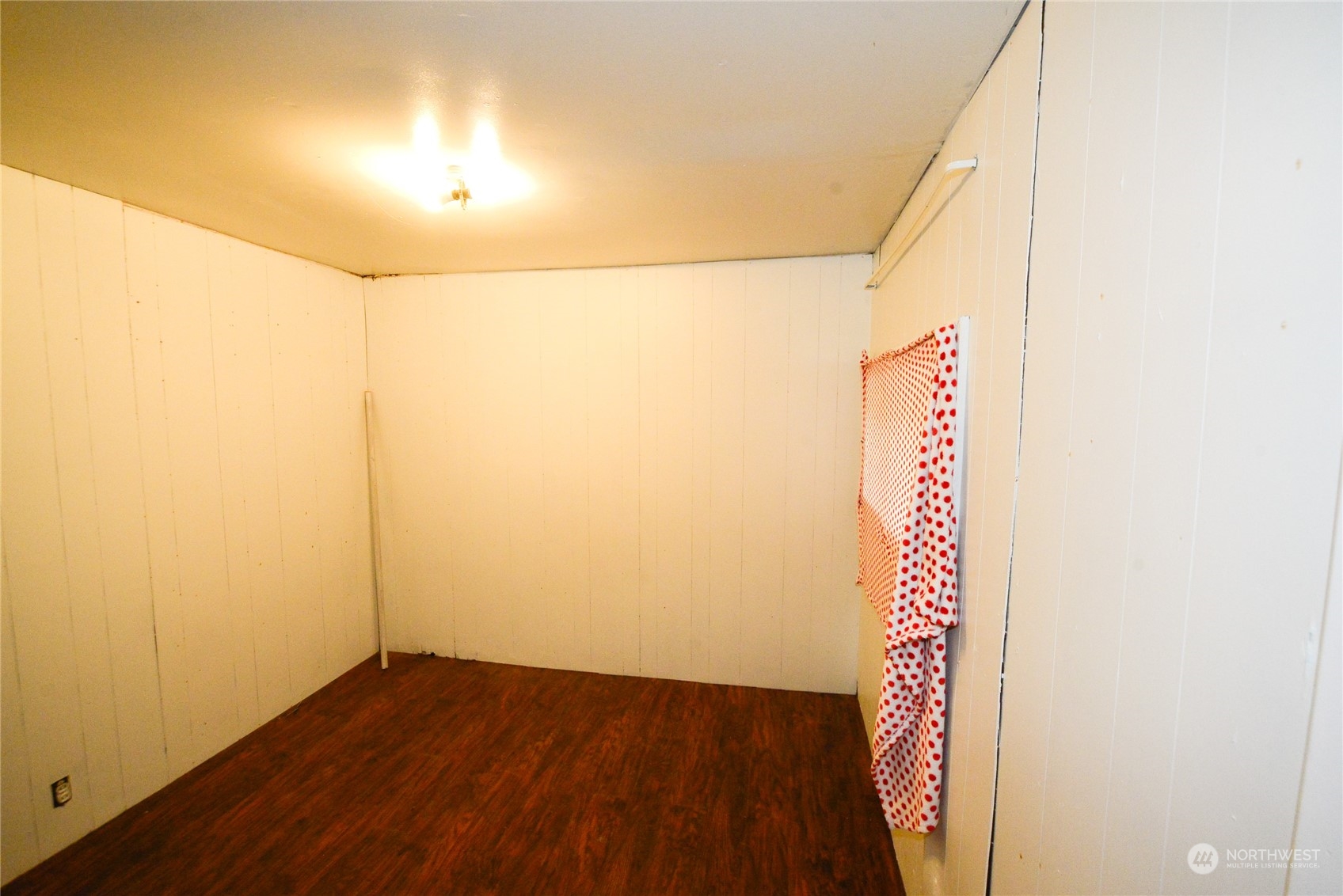 684 Franklin Avenue Ct Property Photo 12
